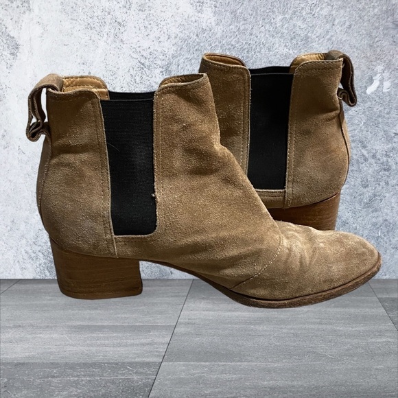 Rag & Bone Women’s Beige Brown Suede Walker Ankle Boots Camel Size 39 Nubuck 8 - Picture 13 of 14